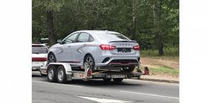 Серийную версию Lada Vesta Sport сфотографировали без камуфляжа