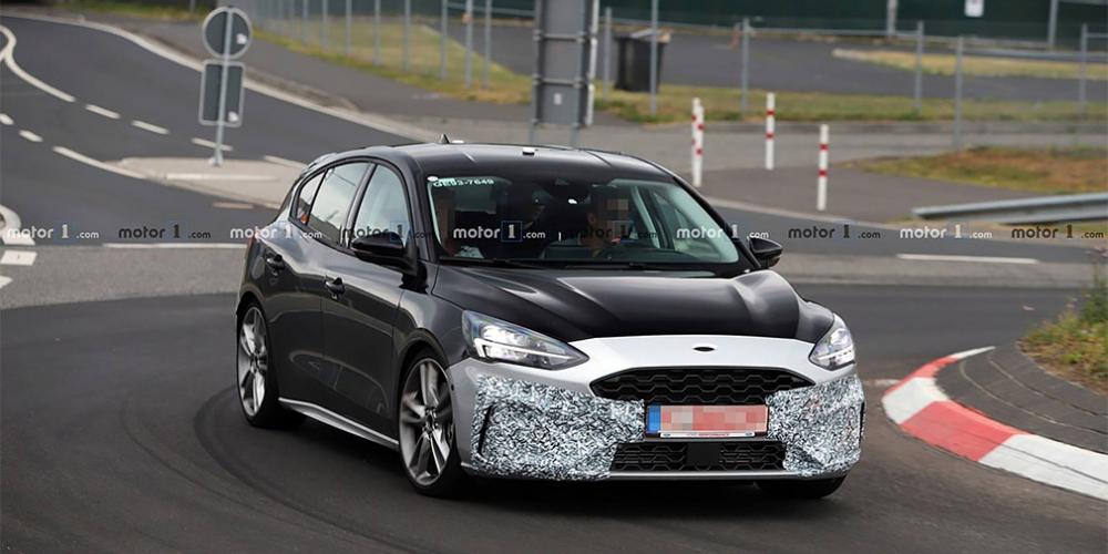 Дизайн спортивного Ford Focus нового поколения рассекретили до премьеры
