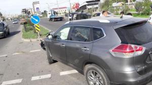 Land Cruiser лег на бок после ДТП на перекрестке в Алматы