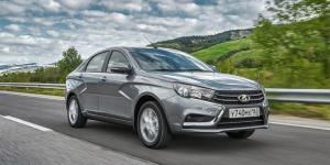 Названы самые популярные автомобили российских марок