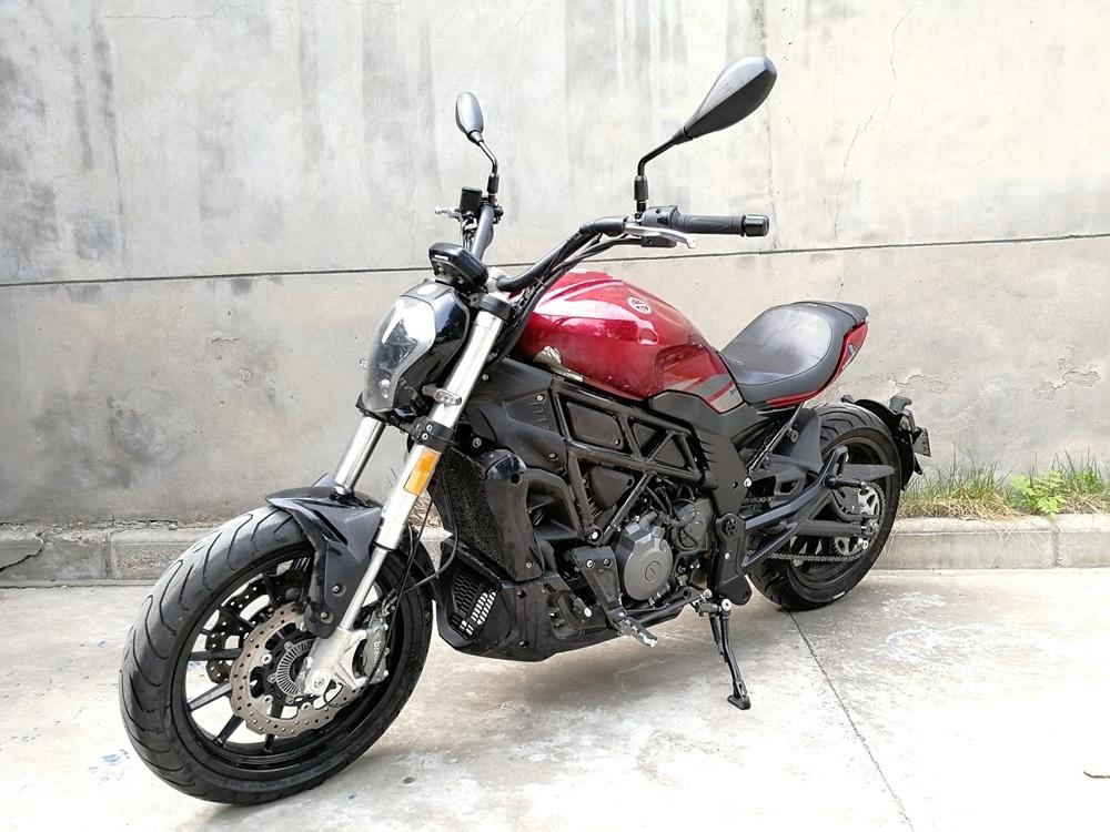 Benelli 502S - вторая копия Ducati XDiavel
