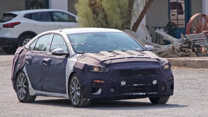 KIA Forte GT с турбомотором засекли на тестах
