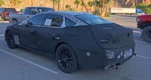 Новое поколение седана Genesis G80 появится в следующем году