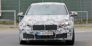 BMW M140i очередной раз пойман в камуфляже на Нюрбургринге
