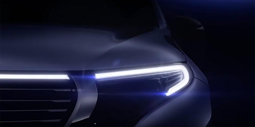 Mercedes-Benz анонсировал премьеру электрического кроссовера
