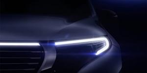 Mercedes-Benz анонсировал премьеру электрического кроссовера

