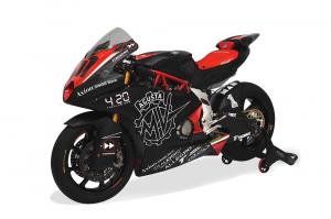 Романо Фенати переходит в команду MV Agusta Reparto Corse
