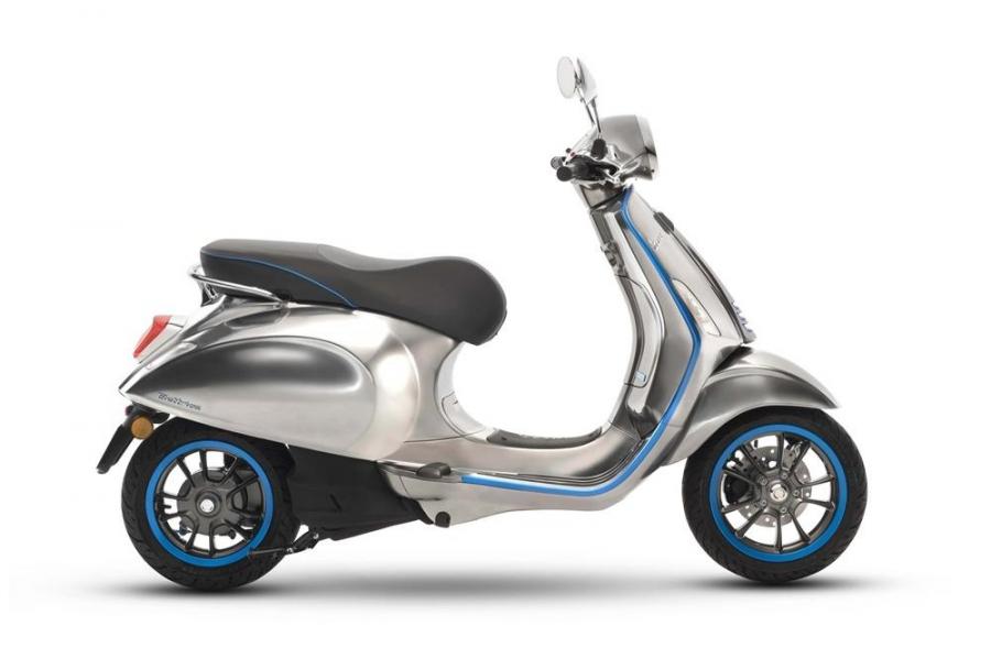 Производство элекстроскутера Vespa Elettric запустят в сентябре