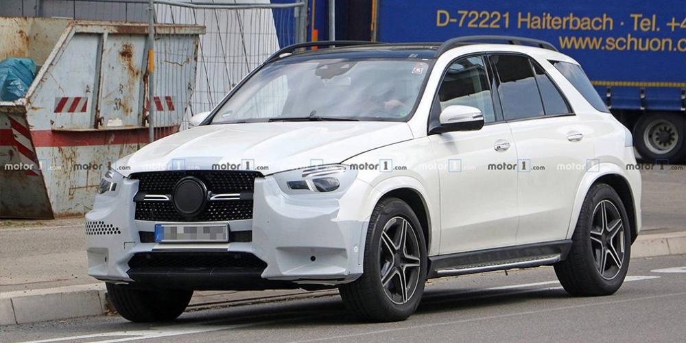 Дизайн нового поколения Mercedes-Benz GLE рассекретили до премьеры