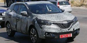 Шпионы поймали Renault Kadjar 2019: у него спортивный облик и новый задний бампер
