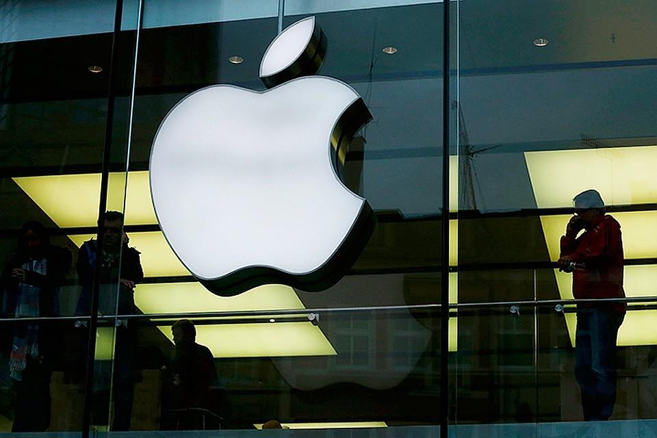 Беспилотный автомобиль Apple попал в аварию