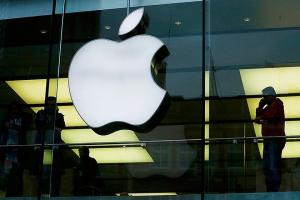 Беспилотный автомобиль Apple попал в аварию