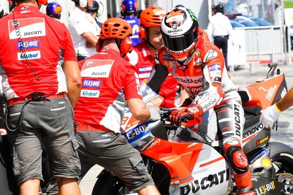 Команды MotoGP провели частные тесты в Арагоне
