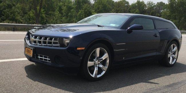 Уникальный универсал Chevrolet Camaro засняли на дорогах
