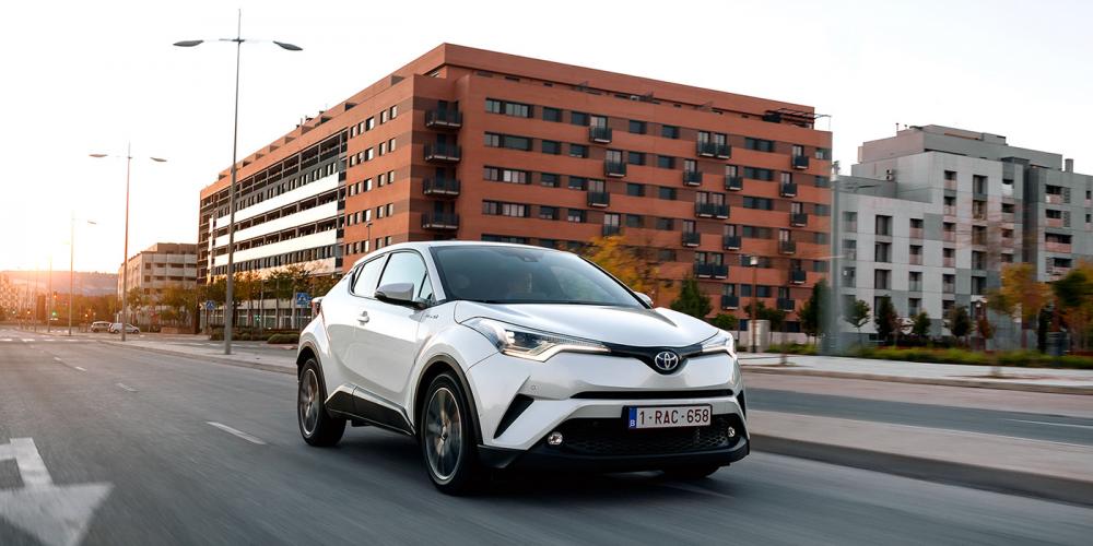 Toyota отзывает более миллиона автомобилей из-за риска возгорания
