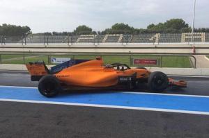 Pirelli и McLaren продолжают тесты резины