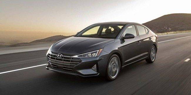 Hyundai озвучил цены на Elantra образца 2019 года
