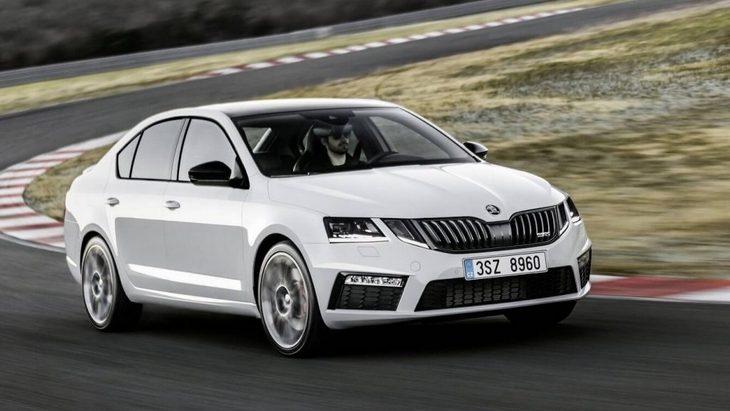Skoda отказалась от ряда версий Octavia в России