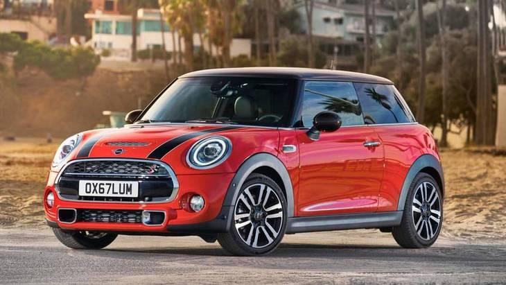 Mini отрицает слухи о снятии с производства трехдверной версии модели