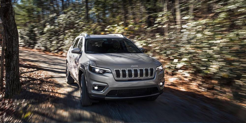Jeep рассказал об обновленном Cherokee для России