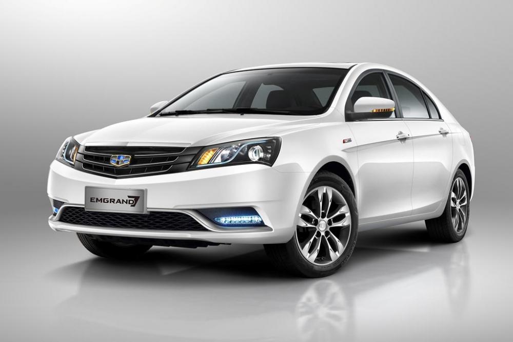 В России начались продажи обновленного Geely Emgrand 7