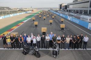 Новая эпоха в Moto2: компания Triumph передала новые моторы в Арагоне