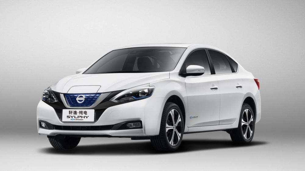 В Китае начались продажи Nissan Sentra с начинкой от старого Leaf