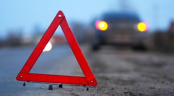 BMW X5 врезался в авто у ресторана "Диана" по Талгарской трассе