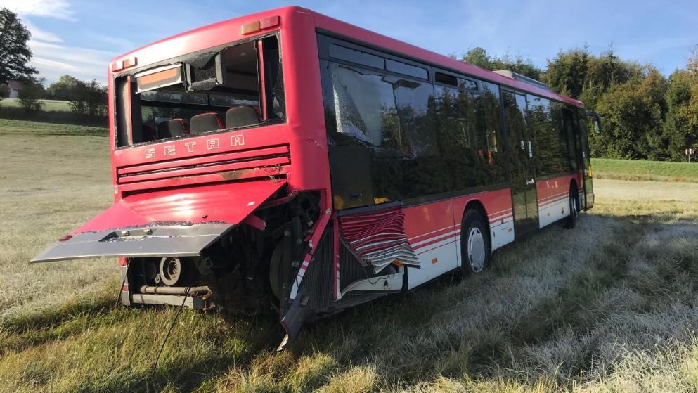 В Германии в ДТП с автобусом пострадали 12 детей