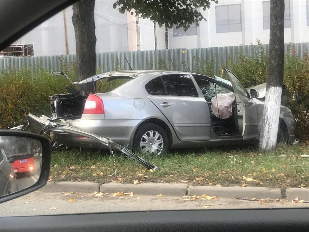 В Казани водитель армейского грузовика устроил смертельное ДТП, погибший лишился головы