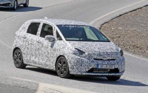 Шпионские фото Honda Fit/Jazz 2019 года