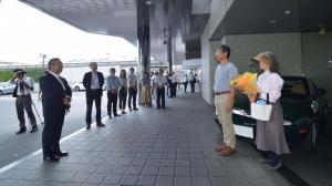 Mazda передала первый отреставрированный родстер MX-5 владельцу