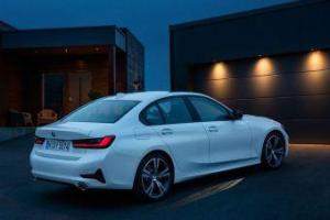 Новый BMW 3 Series в России: от 2,58 млн за 190-сильный дизель
