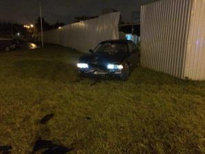 В Минске нетрезвый иностранец на BMW врезался в авто газовой службы и убежал
