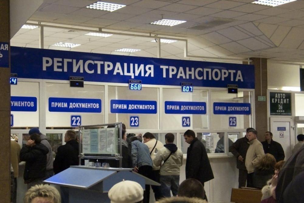 В России вступили в силу новые правила регистрации транспорта: замена мотора упрощена, ЭПТС легализован