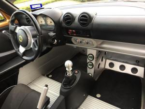 Страховая списала в тотал Lotus Elise из-за царапины на бампере