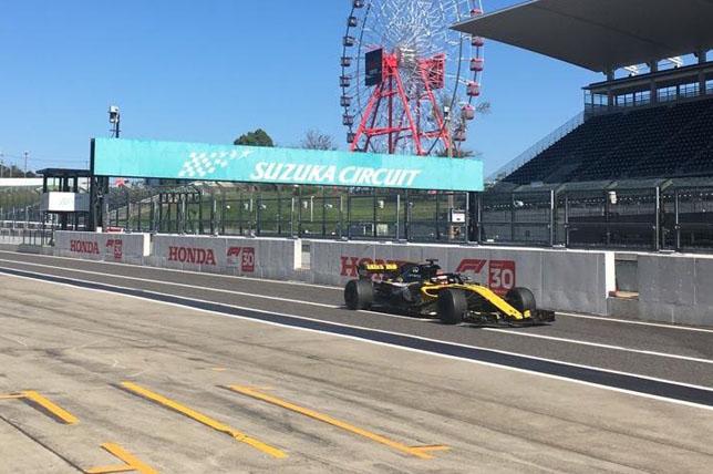 В Сузуке завершился первый день тестов Pirelli
