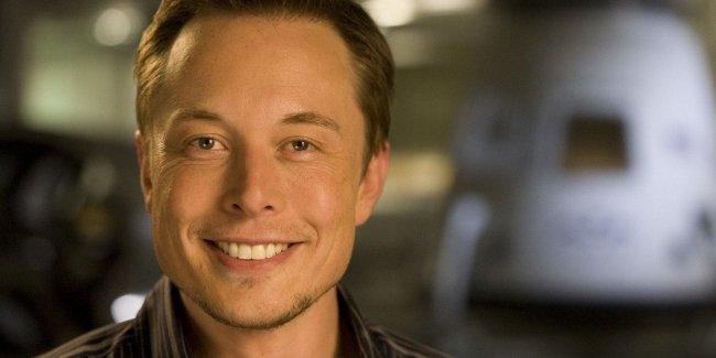 Илон Маск опроверг слухи о кандидате на его должность в компании Tesla
