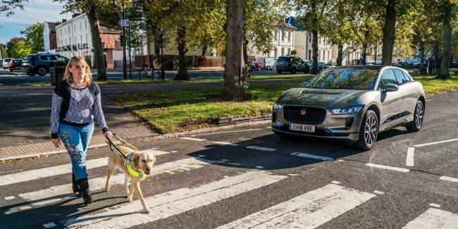 Для авто придумали систему оповещения слабовидящих пешеходов