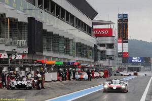 WEC: Алонсо быстрее всех на тренировках в Фудзи