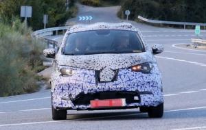 Шпионские фото Renault Zое 2019 года