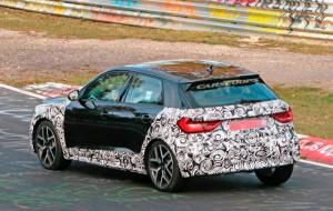Шпионские фото Audi A1 Allroad Quattro 2019 года
