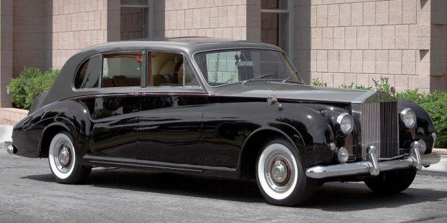 Французские жандармы отобрали Rolls-Royce у украинского чиновника
