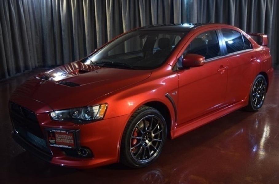 В США выставили на продажу новый Lancer Evolution из 2015 года
