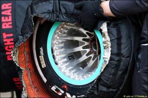 В FIA подтвердили законность решения Mercedes
