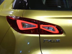 Mitsubishi Motors выпустила электрический кроссовер для Китая