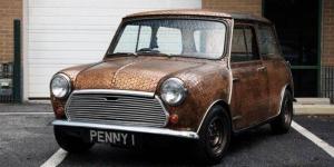 Битломанам предложат купить Mini полностью покрытый монетами