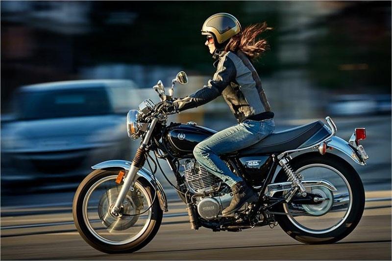 Yamaha SR400 отзывают из-за протечки масла