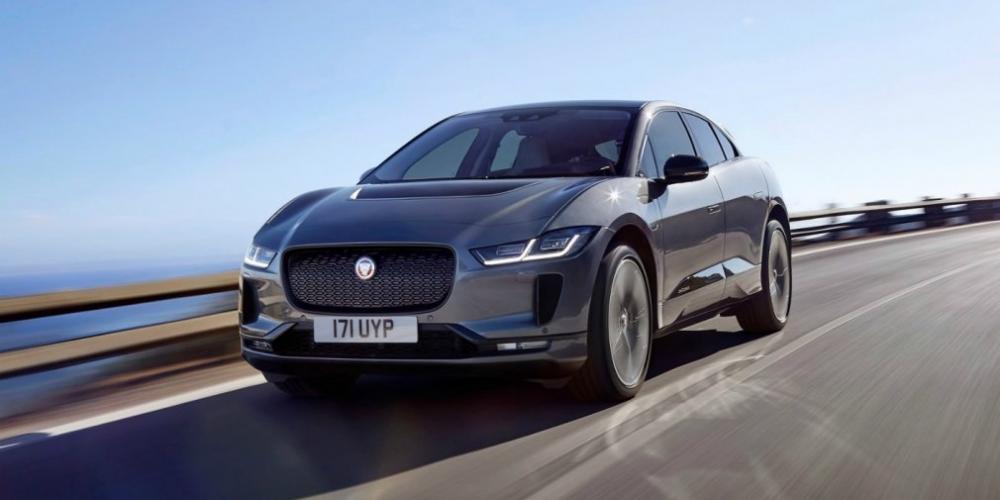 Jaguar Land Rover придумал систему от укачивания пассажиров
