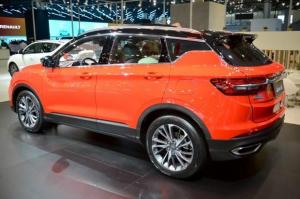 Geely начала продажи нового кроссовера SX11